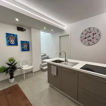 بيت ضيافة La Maiolica *